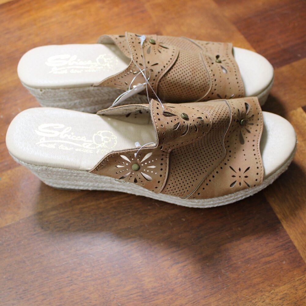 Sbicca Brown Laser Cutout Wedge Sandals Size 8 NWOB